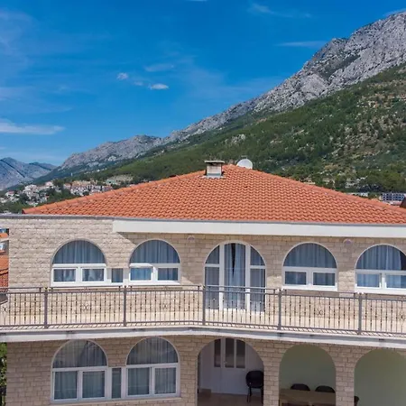 Kameni Dvori Apartament *