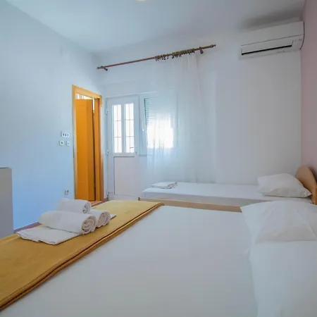 Apartament Kameni Dvori *